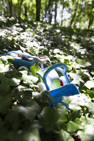 Viking Toys - Tractor W/trailer, Man & 3 Animals (130038)