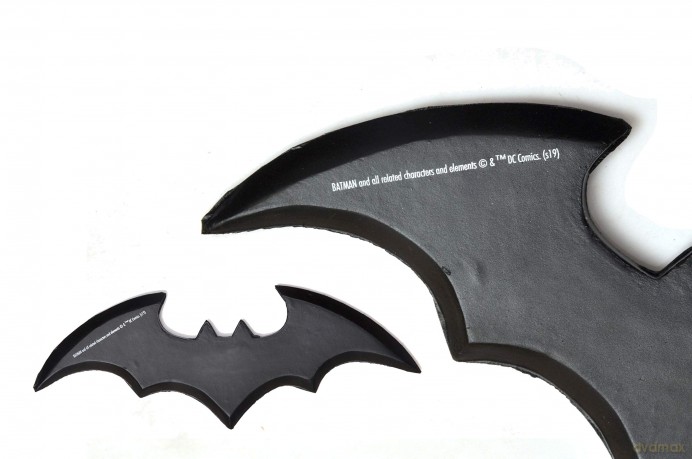 Batman - batarang