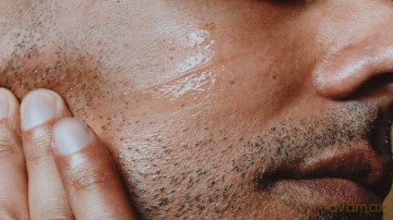 Aesop Moisturizing gel for unified and radiant skin B Triple C (Facial Balancing Gel) 60 ml