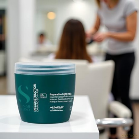 Alfaparf Milano Intensive mask for fine and damaged hair Semi Di Lino Reconstruction (Reparative Light Mask) - Volume: 500 ml