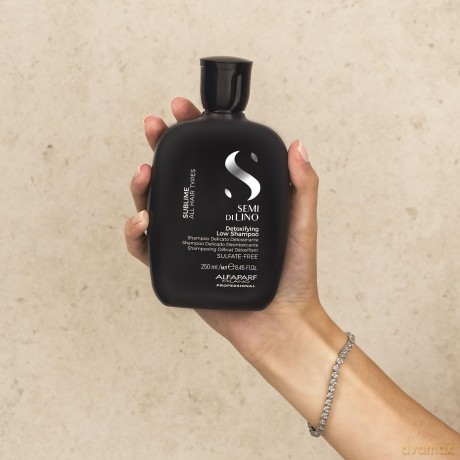 Alfaparf Milano Semi Di Lino Sublime Detoxifying Low Shampoo - Volume: 250 ml