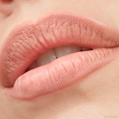 Catrice Lip Liner (Plumping Lip Liner) 0.35 g - Shade: 150 Queen Vibes