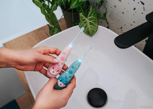 Concept Sonic children´s toothbrush 1-5 years blue ZK3020