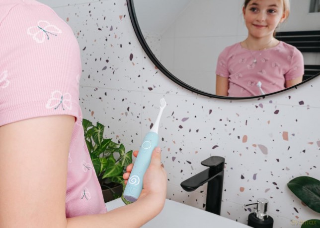 Concept Sonic children´s toothbrush 5-9 years blue ZK6020