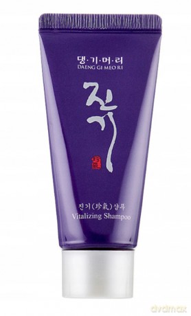 Daeng Gi Meo Ri DAENG GI MEO RI Vitalizing Shampoo - Volume: 50 ml