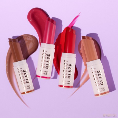 essence Glossy Glaze (High Shine Lipstick) 1.9 g - Shade: 01 Livin La Vida Mocha