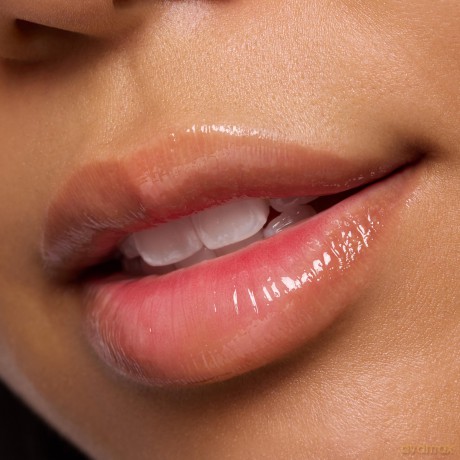 essence Lip Care Super Peptide (Glossy Lip Treatment) 10 ml - Shade: 01 Peptacular!