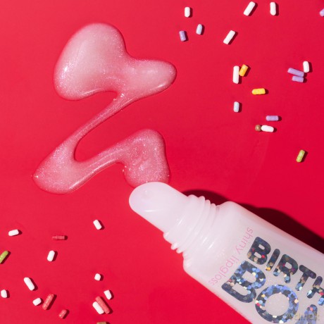 essence Lip gloss Birthday Bomb (Shiny Lipgloss) 10 ml - Shade: 01 Cake My Day