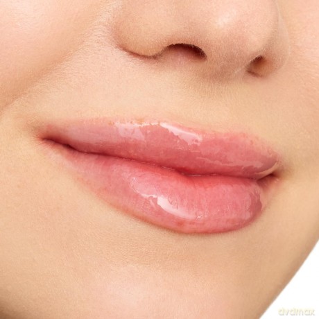 essence Lip gloss with a wet effect Extreme Shine (Volume Lip Gloss) 5 ml - Shade: 01 Crystal Clear