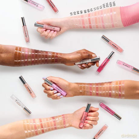 essence Lip gloss with a wet effect Extreme Shine (Volume Lip Gloss) 5 ml - Shade: 02 Summer Punch