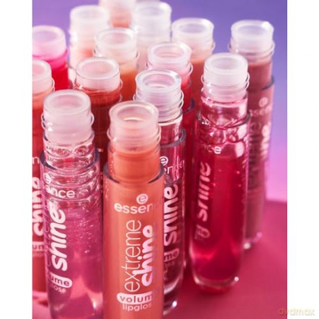 essence Lip gloss with a wet effect Extreme Shine (Volume Lip Gloss) 5 ml - Shade: 101 Milky Way