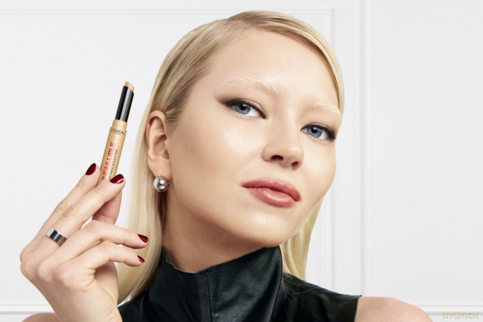 L'Oréal Paris Infaillible Contour Stick (Face Sculptor Contour) 2.3 g - Shade: Fair