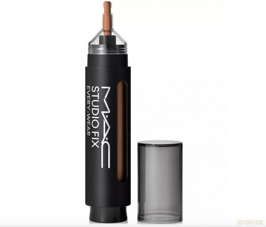 MAC Cosmetics Cream concealer and makeup in one Studio Fix (Every-Wear All-Over Face Pen) 12 ml - Shade: NC45