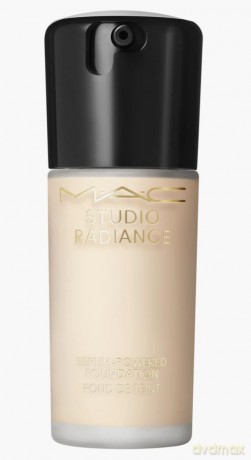MAC Cosmetics Hydrating make-up Studio Radiance (Serum Powered Foundation) 30 ml - Shade: NC10
