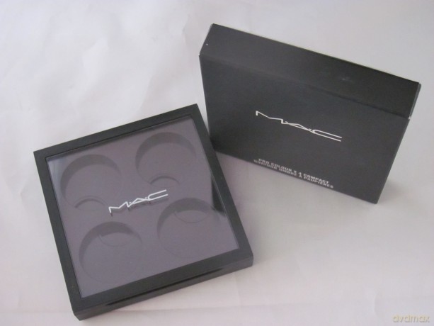 MAC Cosmetics Palette for 4 eyeshadows (Pro Palette X4)