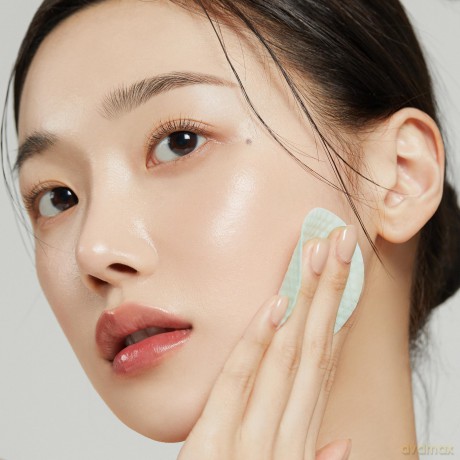 Medicube Super Cica Soothing Toner Pads (70 pcs)