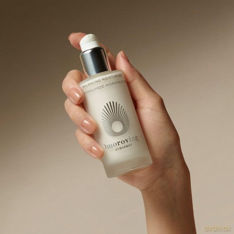 Omorovicza Cooling gel-textured moisturizer (Balancing Moisturiser) 50 ml