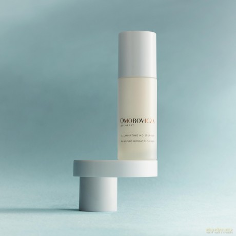 Omorovicza Hydrating and brightening face cream (Illuminating Moisturiser) 50 ml