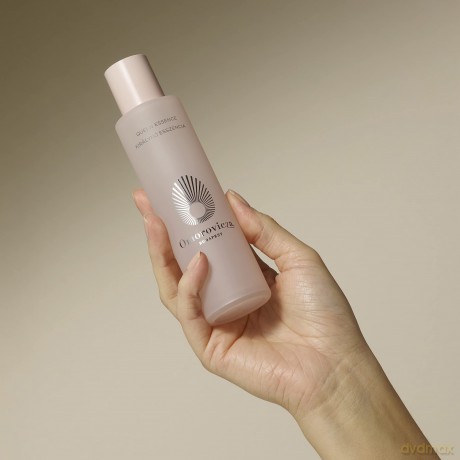 Omorovicza Hydrating facial essence (Queen Essence) 100 ml