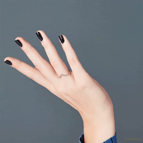 OPI Infinite Shine Gel-Like Lacquer 15 ml - Shade: Lady In Black
