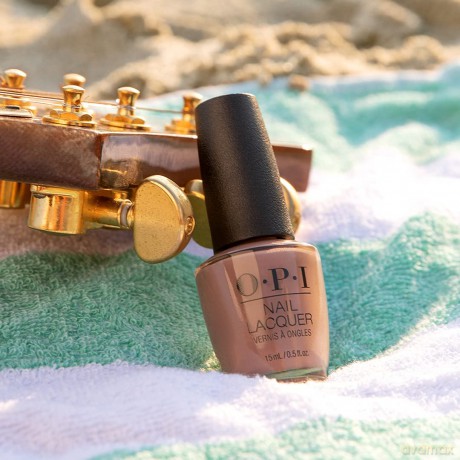 OPI Infinite Shine Gel-Like Lacquer 15 ml - Shade: Raisin' the Bar