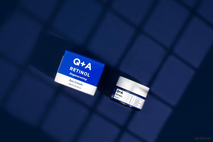 Q+A Regenerating eye cream with retinol (Eye Cream) 15 ml