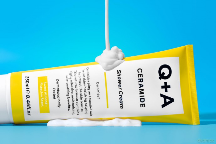 Q+A Shower Cream with Ceramides (Shower Cream) 250 ml