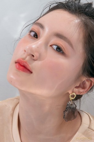 Rom&nd Lip gloss (Glasting Water Gloss) 4.3 g - Shade: 01 Sanho Crush