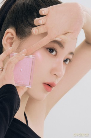 Rom&nd Powder highlighter (See-Through Veillighter) 5.5 g - Shade: 02 Moonkissed Veil