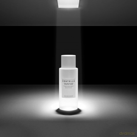 SKIN1004 Madagascar Centella Tone Brightening Boosting Toner 210 ml