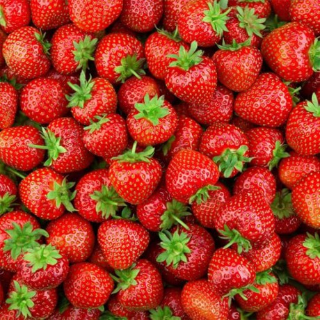 The Body Shop Body spray Strawberry (Body Mist) 100 ml