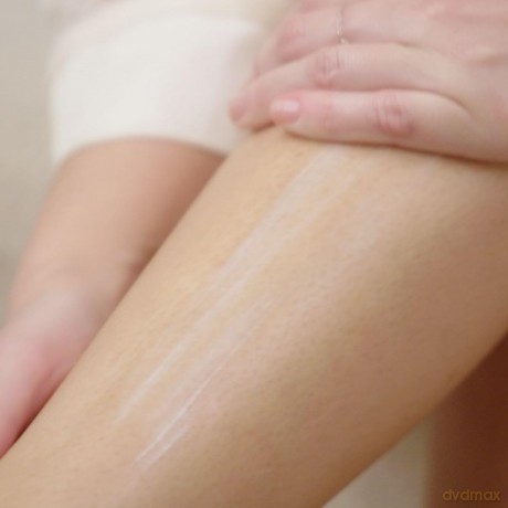 Topicrem Brightening body milk for sensitive skin MELA (Unifying Ultra-Moisturising Milk) - Volume: 500 ml