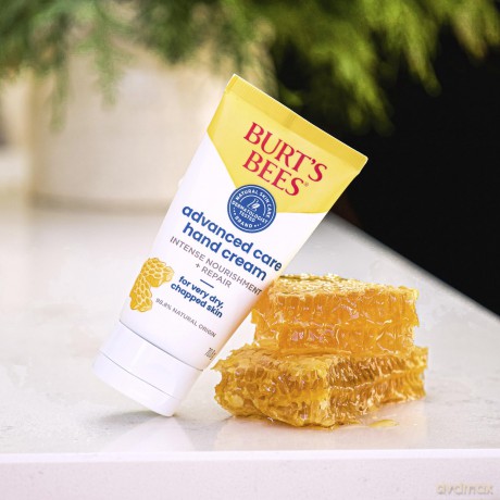 Burt's Bees Advanced Care Hand Cream- Very Dry, Chapped Skin (fragranced)