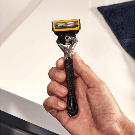 Gillette Proshield Flexball Razor 1up