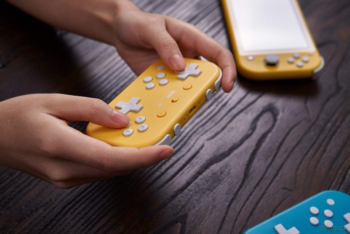 8BitDo Lite BT Gamepad Yellow