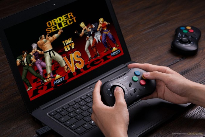8BitDo NEOGEO Wireless Pad Mai Shir