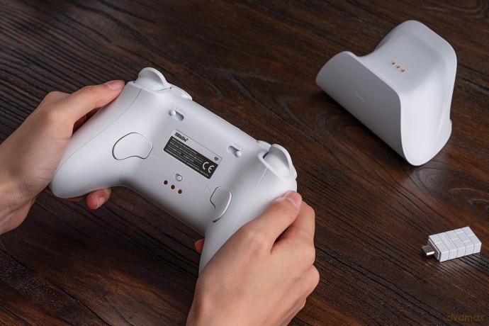 8BitDo Ultimate 2 Wireless BT black