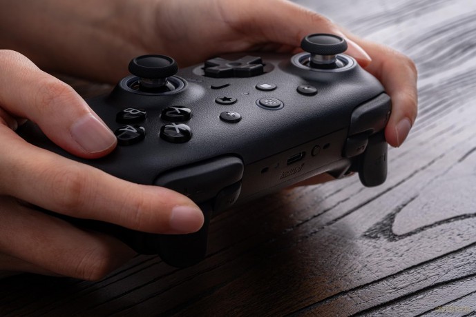 8BitDo Ultimate 2 Wireless BT black