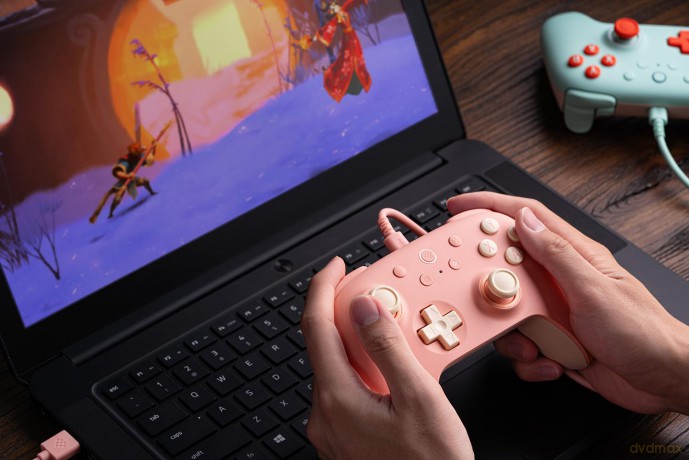 8BitDo Ultimate 2C Wired Pad Peach
