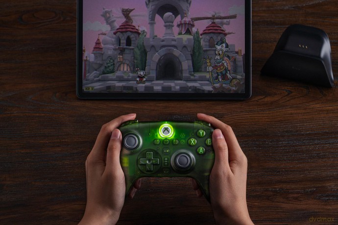 8bitdo Ultimate 3-mode Xbox Controller Jade Green