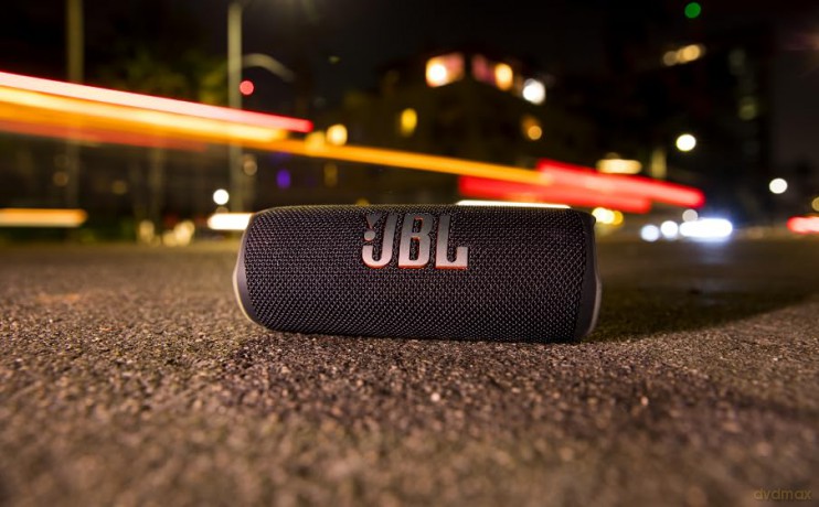 JBL Flip 6 portable bluetooth speaker greystone
