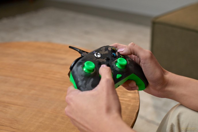 Turtle Beach Xbox Wired Rematch Controller Ghost Camo Black/Green