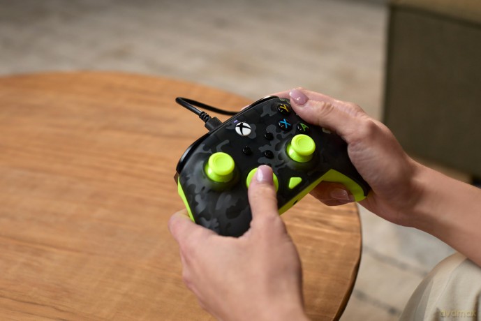 Turtle Beach Xbox Wired Rematch Controller Ghost Camo Black/Yellow