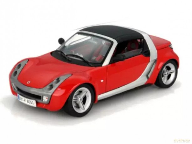 BBU 1:18 Gold Smart Roadster red 12051R