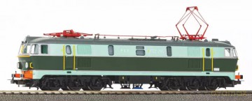 Lokomotywa ET22-245 PKP IV