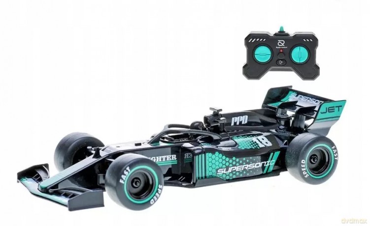 R/C Roadstar Formuła 22 cm 2,4GHz pełna funkcja na baterie ze światłem i dymem