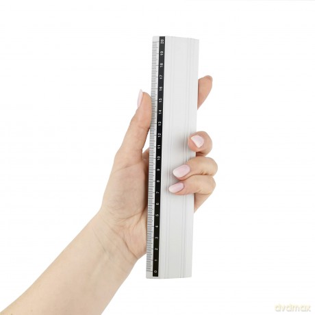 Linijka Aluminiowa D.Rect 20cm Grip