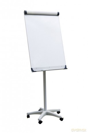 Tablica Flipchart Na Kółkach 700x1000