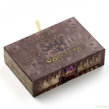 Harry Potter: Harry Potter Monster Book Gift Box With Monster Book Keyring And Pin Badge