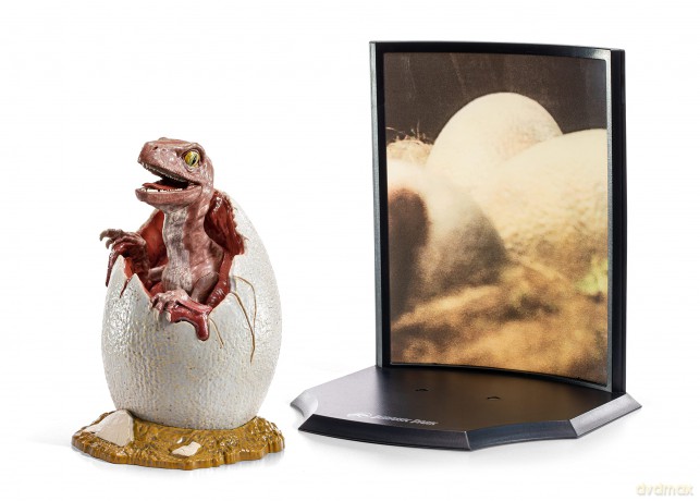 Jurassic Park: Jurassic Park Toyllectible Treasures - Raptor Egg